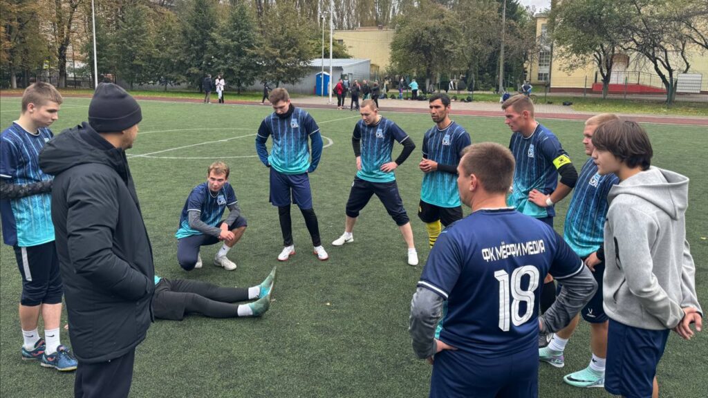 Тренировки по футболу для взрослых